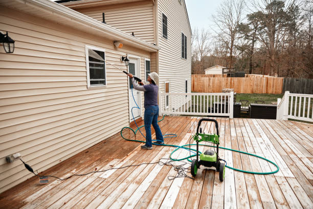 Why Choose Our Certified Pressure Washing Experts for Your Project Needs in St Leo, FL?